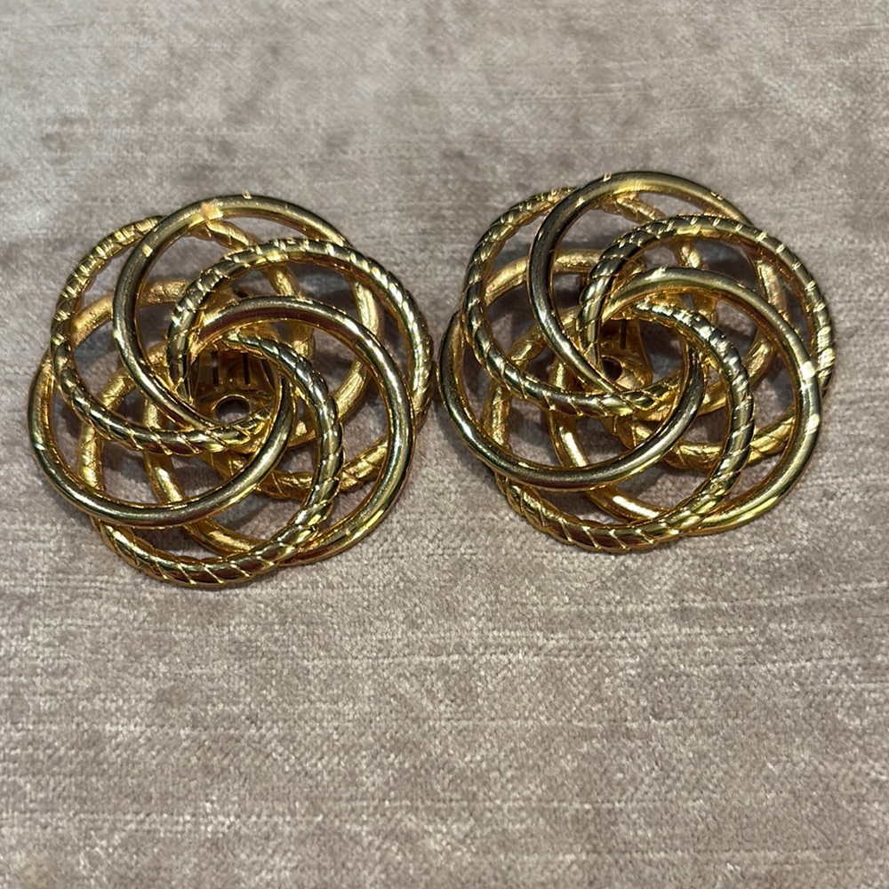 Vintage 90’s Enormous Gold Swirl Braided Clip On Earrings